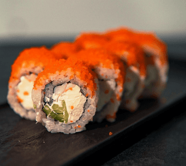 Каліфорнія з креветкою в тобіко