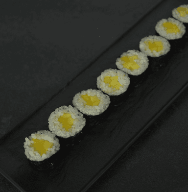 Макі з манго